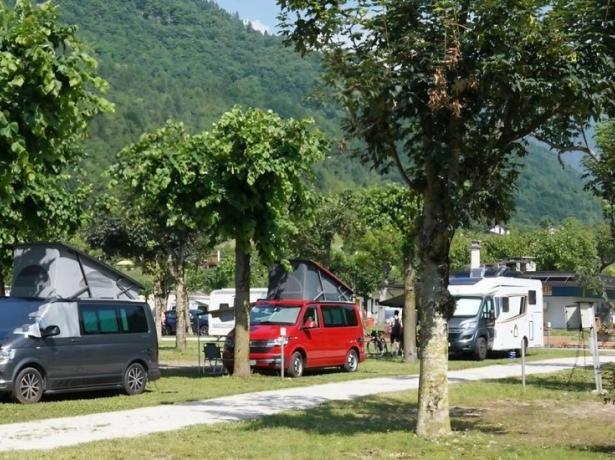 campinglago it offerta-settembre-camping-lago-del-corlo-dolomiti-bellunesi 007